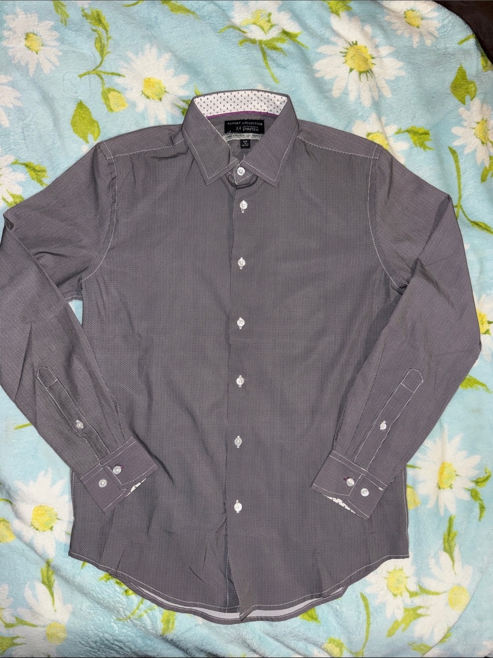 Report collection Men's Micro-Pattern Button-Down Dress Shirt